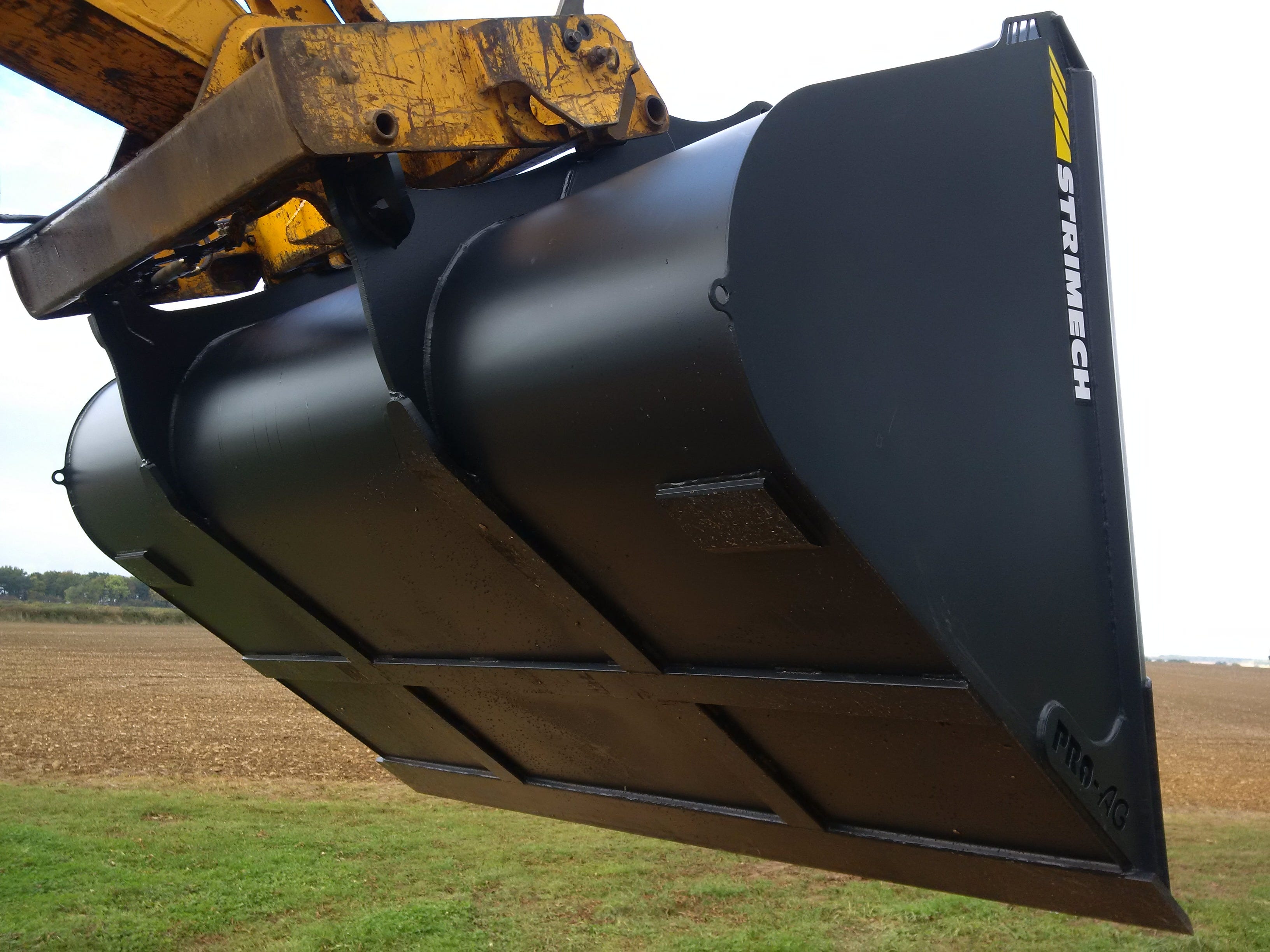 Strimech PRO-AG Bucket, 2.0m, Manitou Brackets